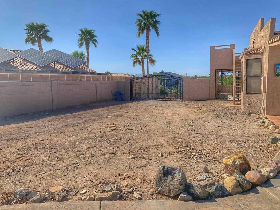 Ultimate Backyard-Pool/Spa. Slide. Lakeview. Ball Lake Havasu City Exterior foto
